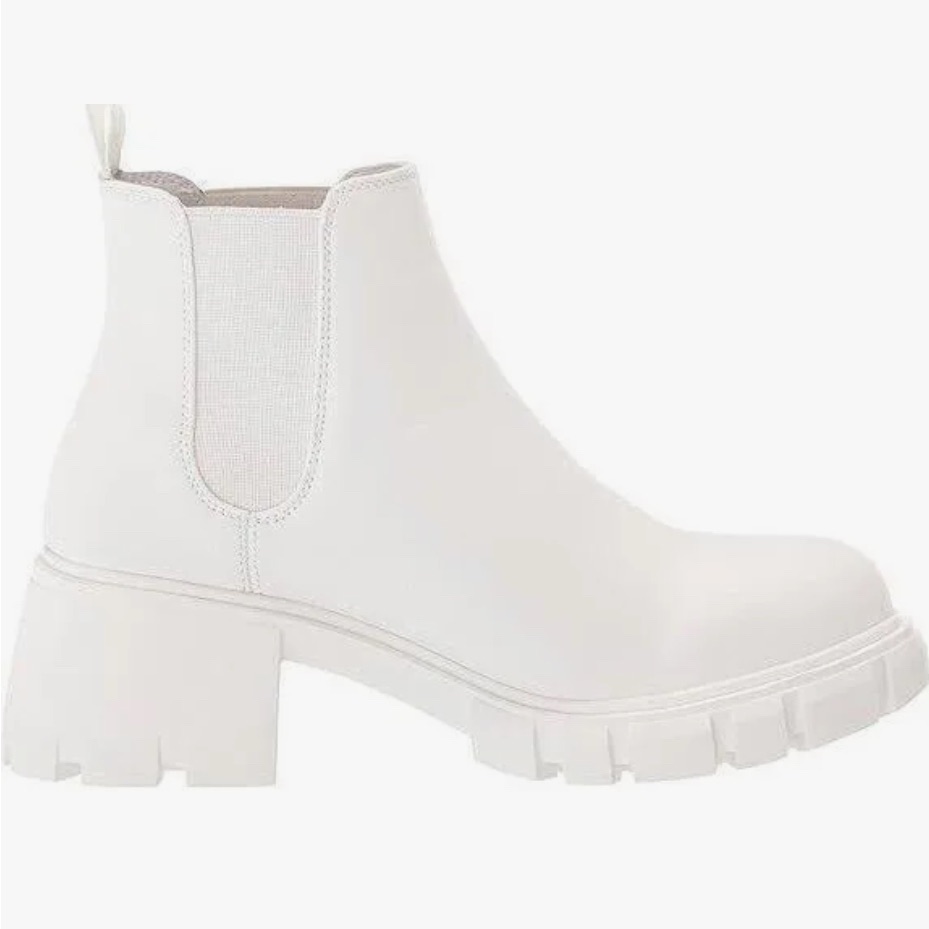 Steve Madden White Howler Chelsea Boot Womans Size 8